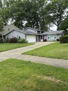 604 Georgetown Ave, Elyria, OH, 44035