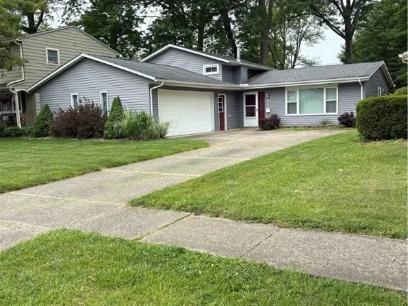 604 Georgetown Ave, Elyria, OH 44035