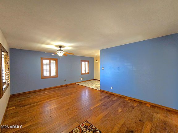 2nd image of 1306 W CLARENDON Avenue