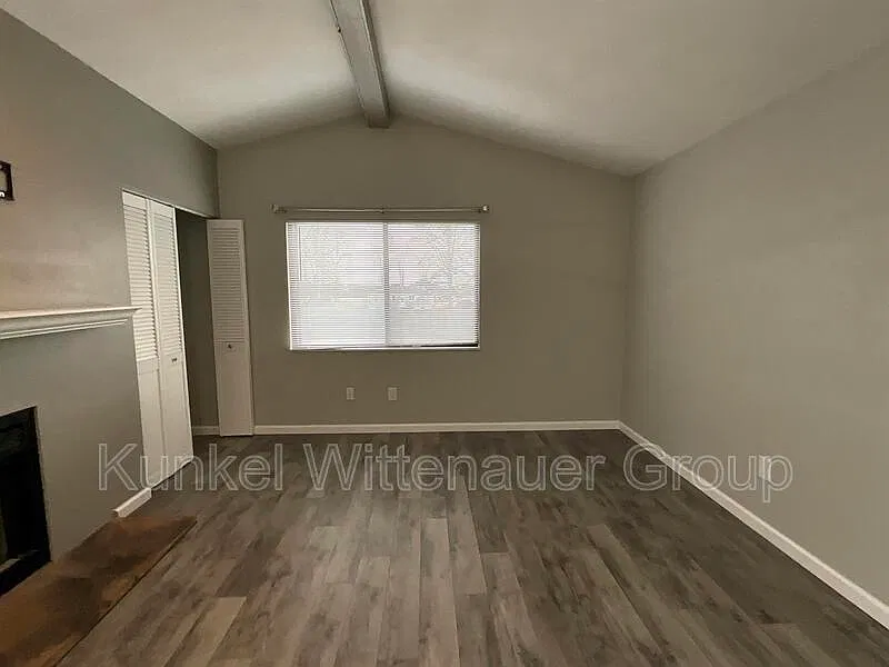 1 bed, 1.0 bath, 640 sqft, $1,195 — Photo 4