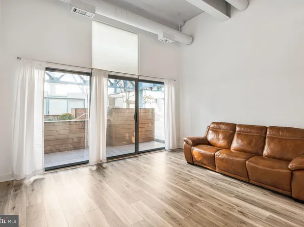 3 N Chris Columbus Blvd Unit Pl266, Philadelphia, PA 19106