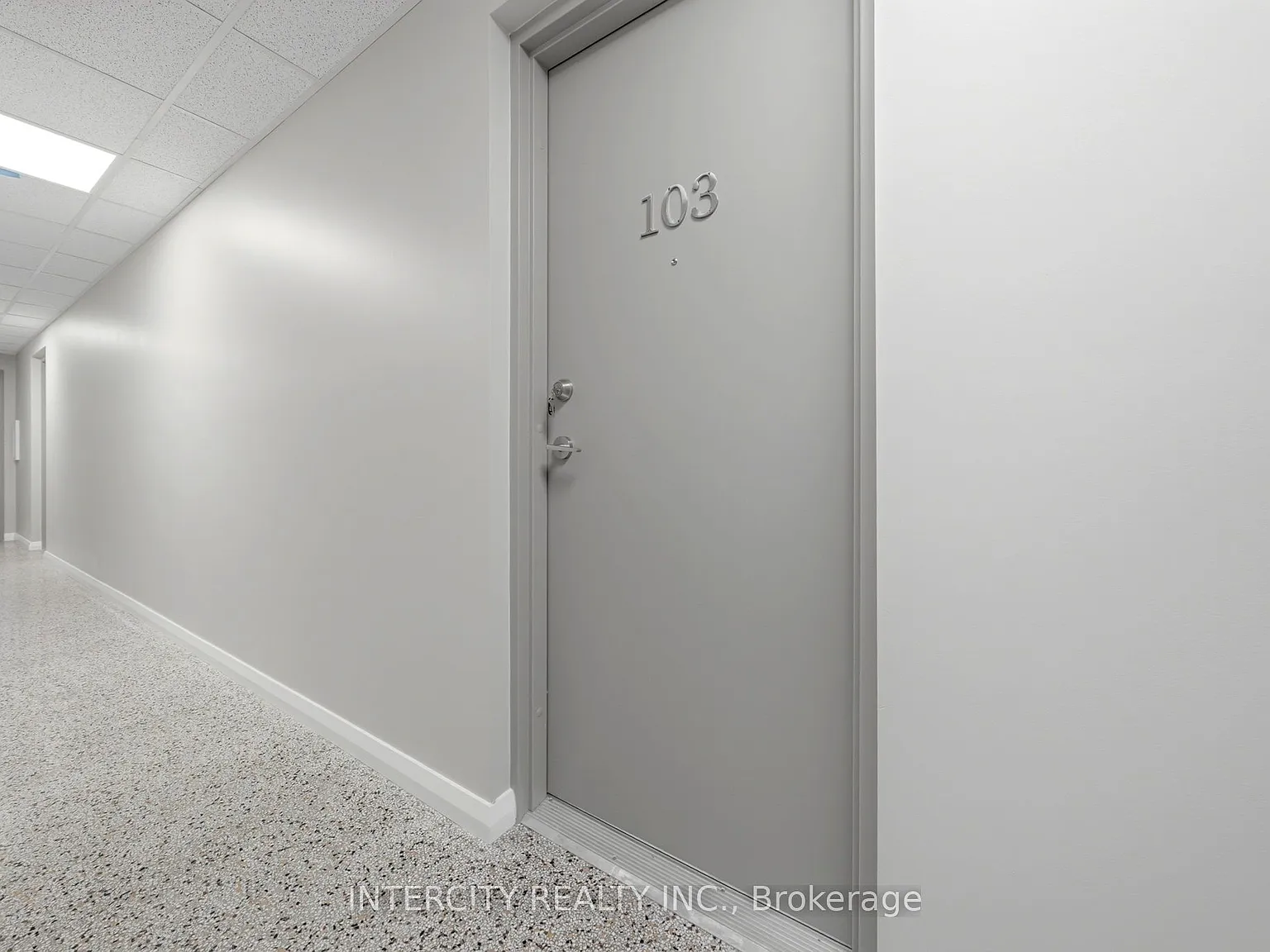 1 bed, $1,245 — Photo 2