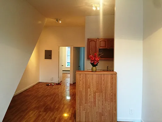 Rented by Sam Management Group, LLC | media 8