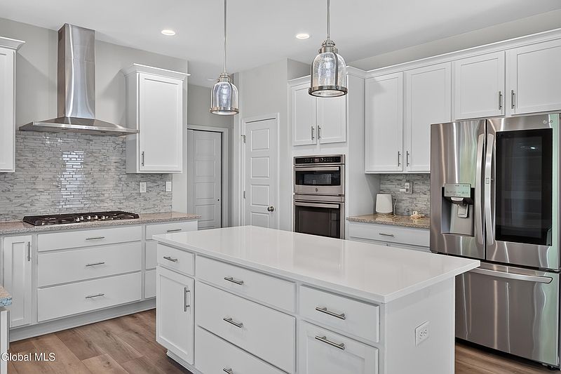 2nd image of 38 Wyatts Circle