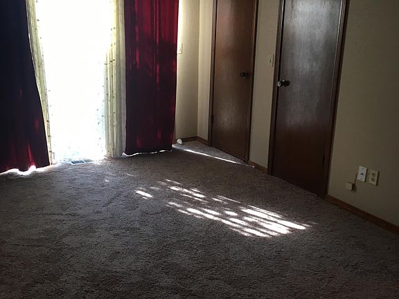 4th image of 10128 Birkenhead Ct