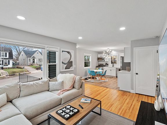 5th image of 5529 Emerson Ave S