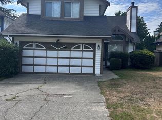 15134 97b Ave, Surrey, BC V3R8W9
