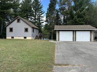 3692 Henry Hwy, Lewiston, MI 49756