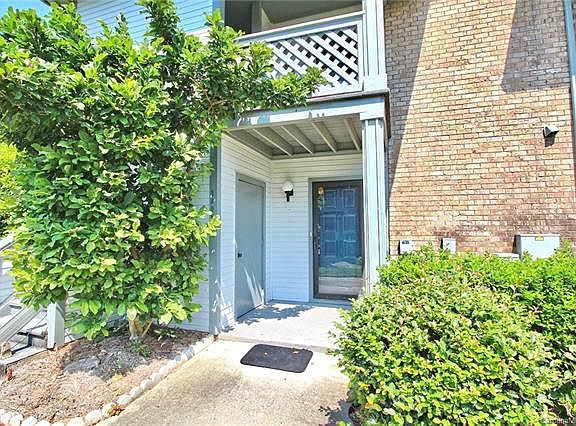 2nd image of 5806 Harris Grove Ln
