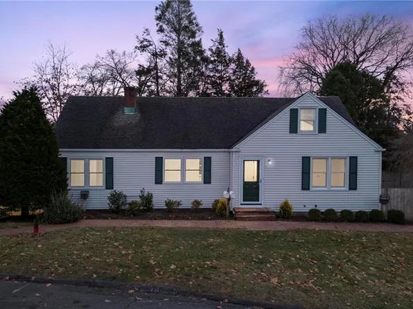 1/2 Scofield Place, Norwalk, CT 06855