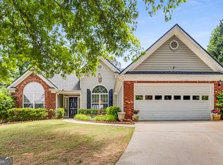 14 Winter Ln, Newnan, GA