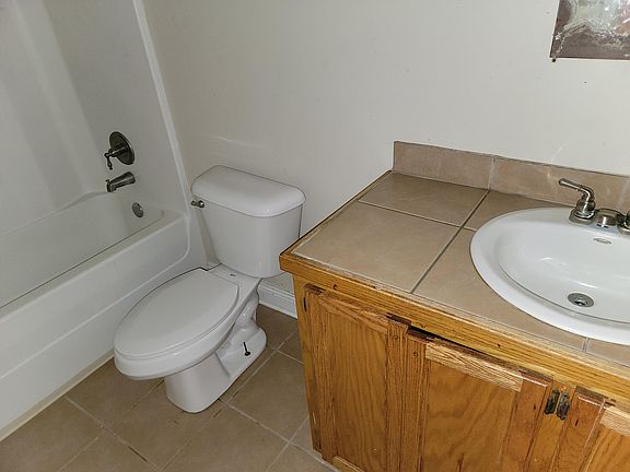 5th image of 1640 Barbara Dr