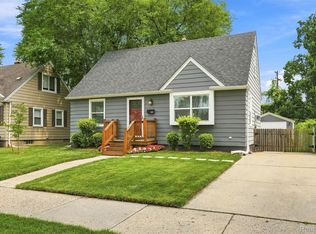 310 N Edgeworth Ave, Royal Oak, MI 48067