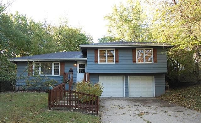 1st image of 2601 Yates St
