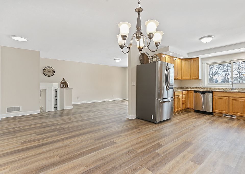 Kitchen area/Great Room 