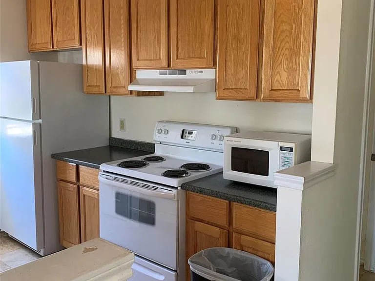 3902 Aspen St — Photo 10
