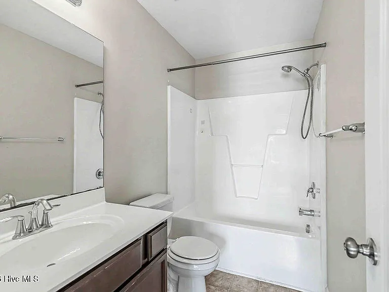 177 Glen Cannon Dr — Photo 19