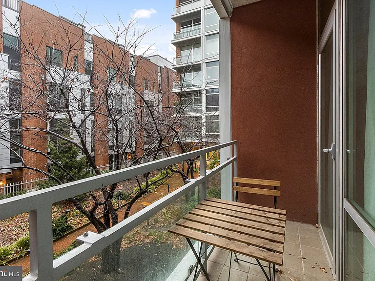 22 S Front St #204 — Photo 14