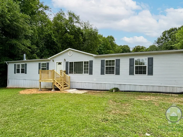 68 Honeysuckle Dr — Photo 1