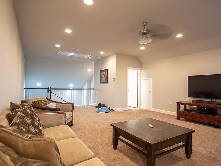 22521 Rock Wren Rd — Photo 26