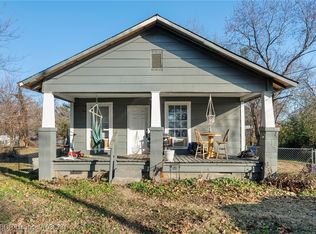 108 Center Dr, Roland, OK 74954