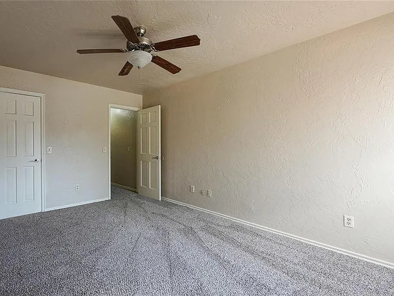 19804 Harness Ct — Photo 20