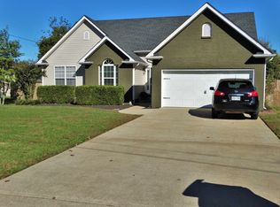 1326 Dann Dr, Murfreesboro, TN 37129