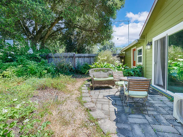 Ragle Rd — Photo 15