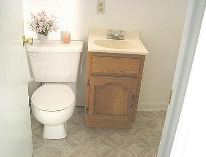 5th image of 2903 Belmont Blvd #5