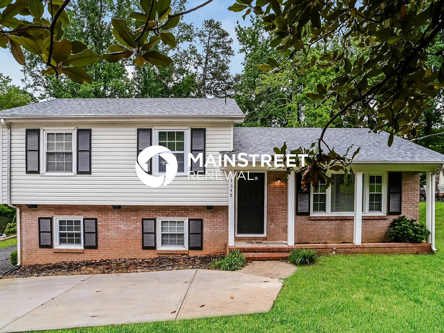 7348 Idlewild Rd — Photo 1