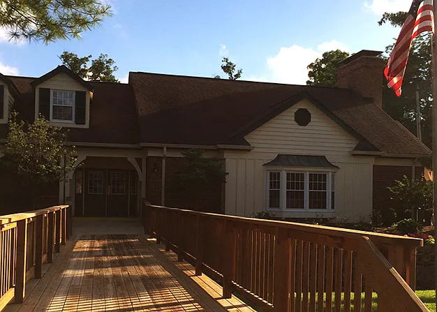 9019 N Swan Cir — Photo 3