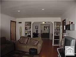 2nd image of 2735 Wetherly Ave
