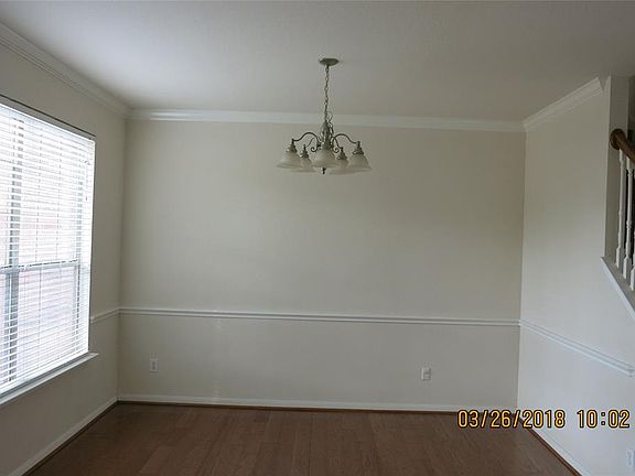 2nd image of 4718 Lunsford Hollow Ln
