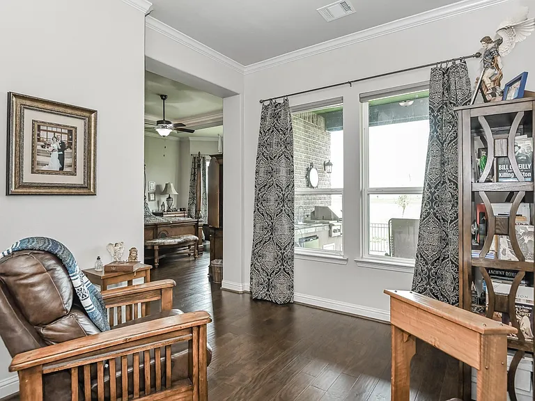 6110 Meadow Bluff Ct — Photo 16