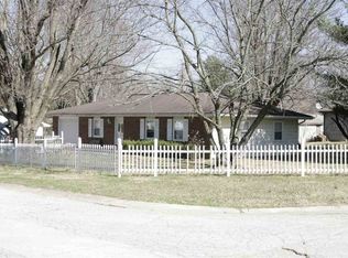551 S Poplar Dr, Ellettsville, IN 47429