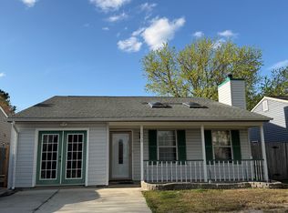 1232 Saddlebred Dr, Virginia Beach, VA 23464