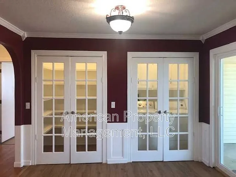 3812 S Dogwood Ave — Photo 9