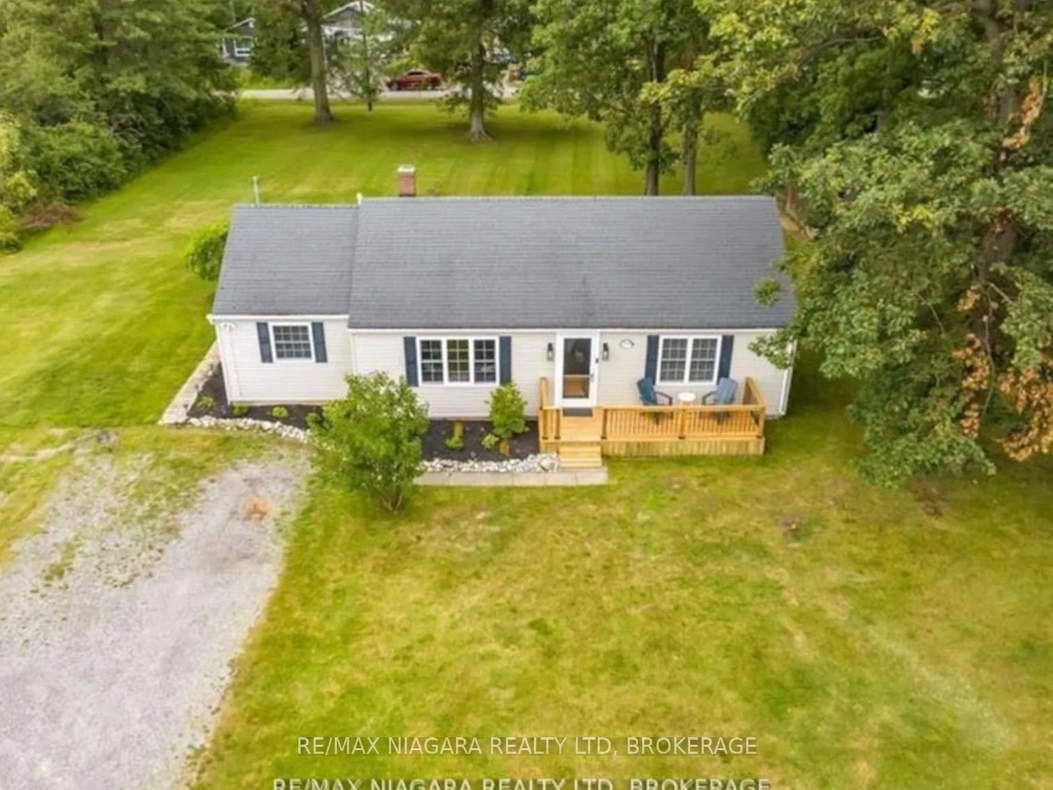 3 bed, $2,250 — Photo 2