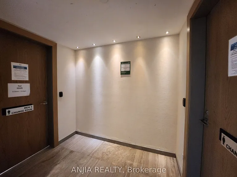 18 Uptown Dr #901 — Photo 24