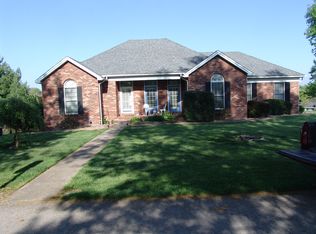 414 Malibu Dr, Owingsville, KY 40360