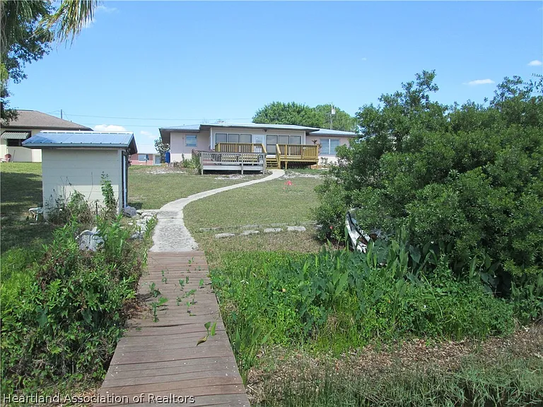 38 Lake Henry Dr — Photo 20