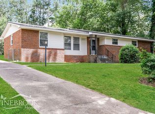 3802 Lakeview Dr NW, Huntsville, AL 35810