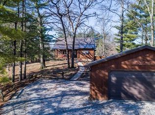 21063 Crystal Blvd, Brighton, IL 62012