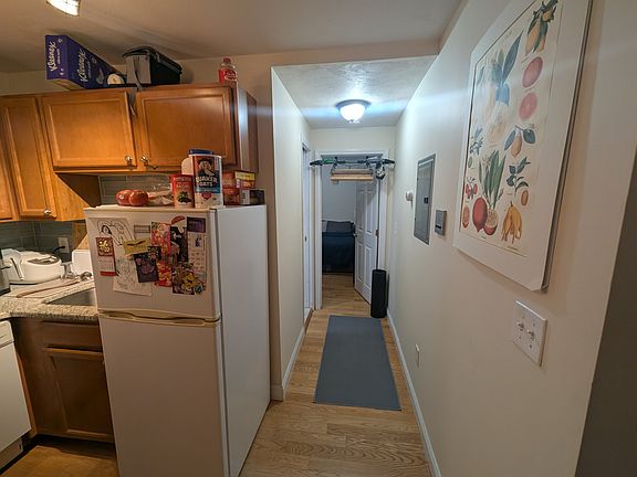 5th image of 1054 Cambridge St APT 4F