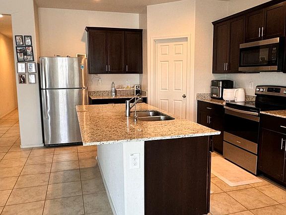 5th image of 43772 W Buckhorn Trl