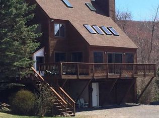 30 Lookout Mount Dr, Hunter, NY 12442
