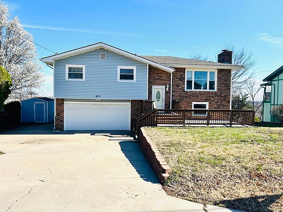 2nd image of 617 Rockledge Dr