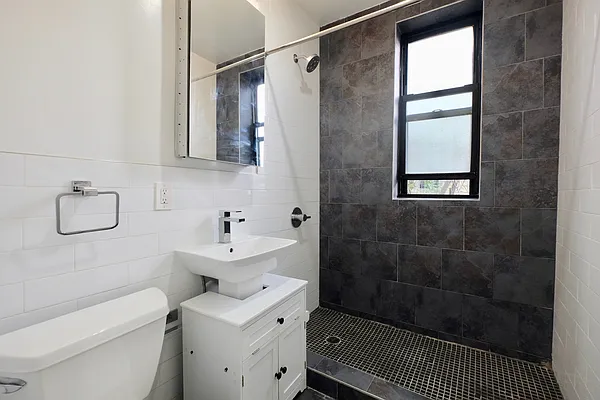 Rented by The Agency | media 5