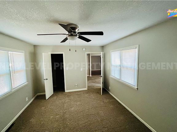 3rd image of 886 S Fabrique Dr