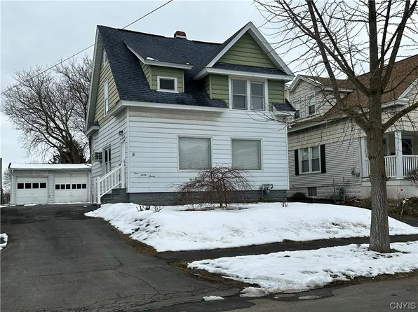 137 Ross Park, Syracuse, NY 13208